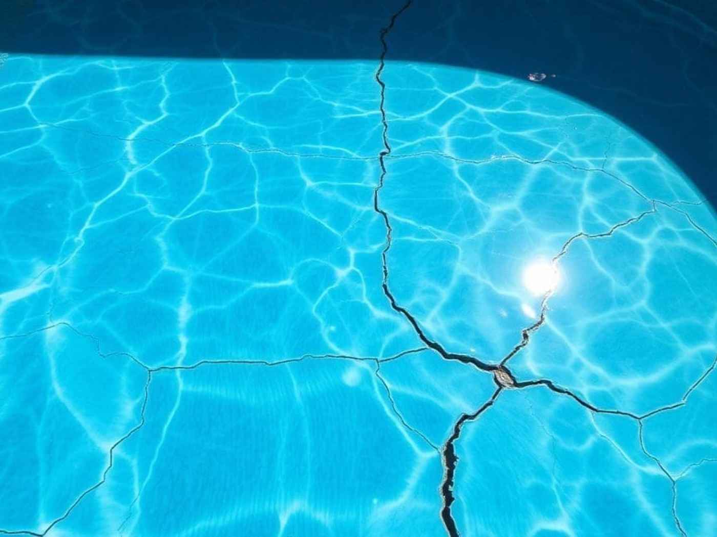 swimming pool leak detection identification done in Alberton